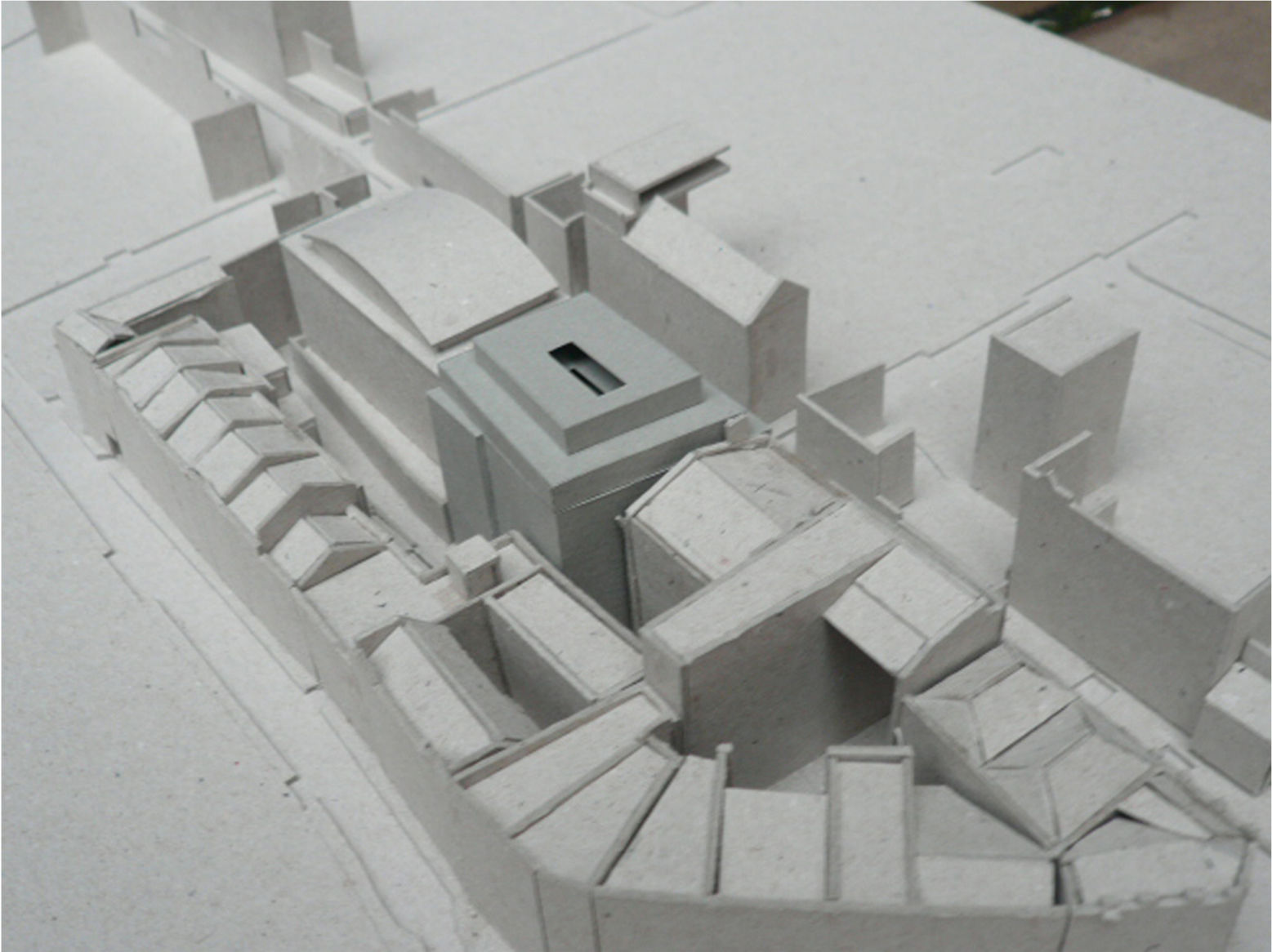 Curtain Road model 4 Curtain Road model 4